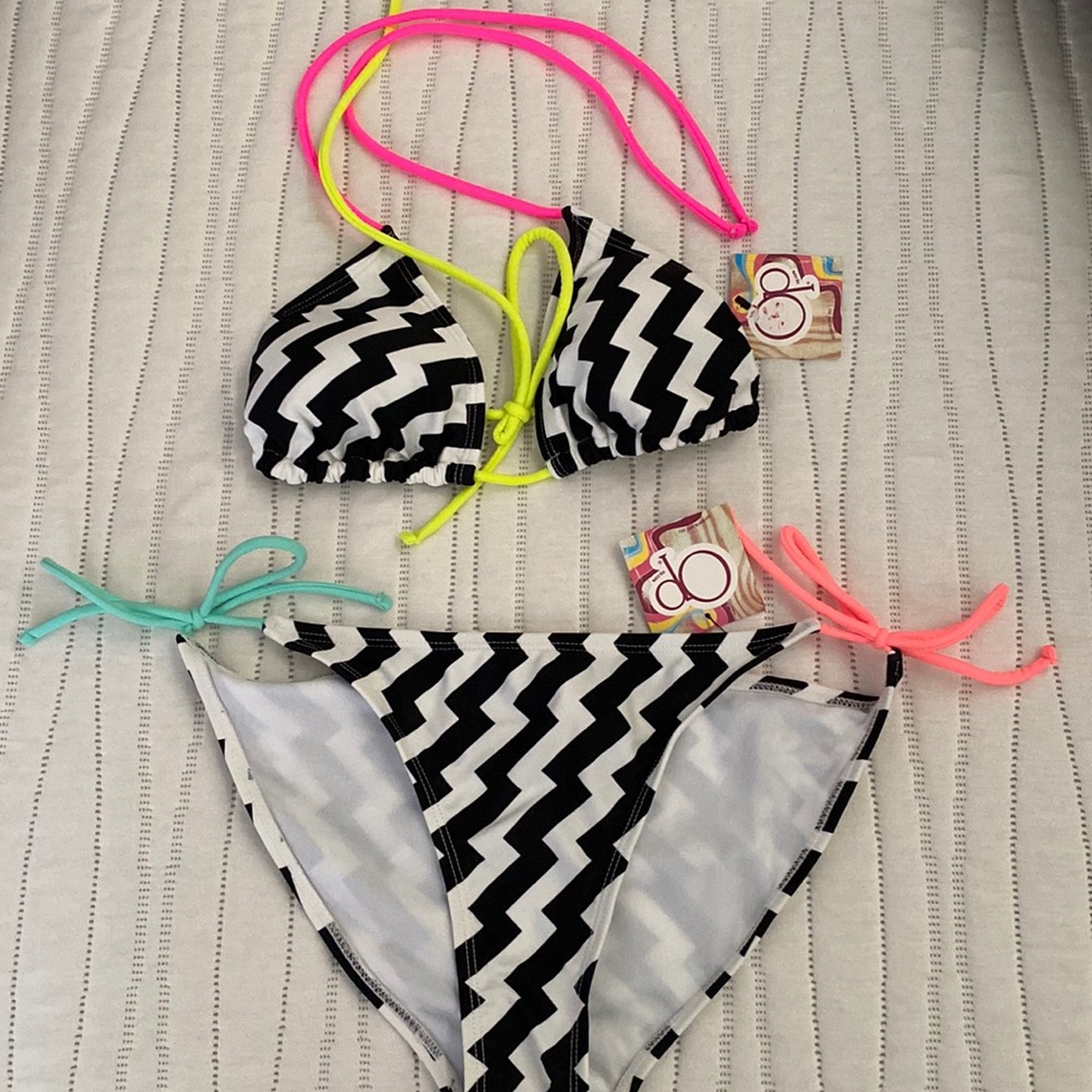 OP String Bikini
